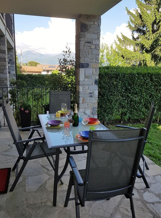 Апартаменти Casa Lella With Pool And Garden Ленно Екстер'єр фото
